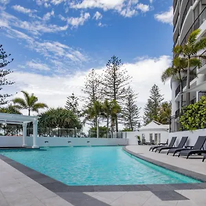 Mantra Coolangatta Beach Gold Coast